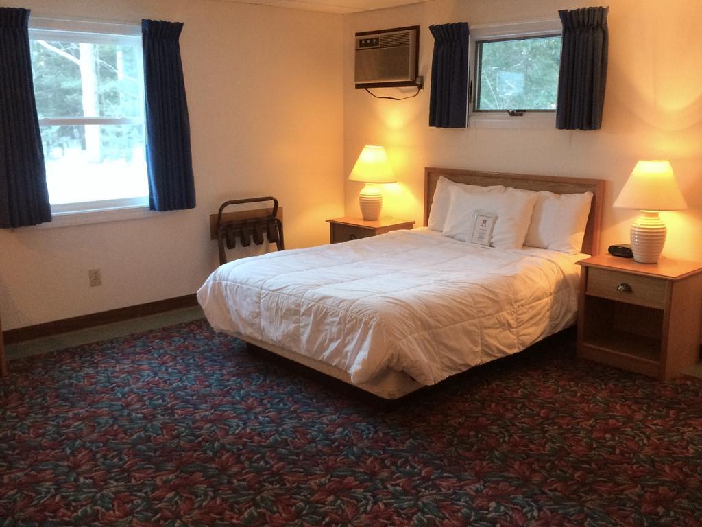 Cedar Motor Inn Маркет Номер фото