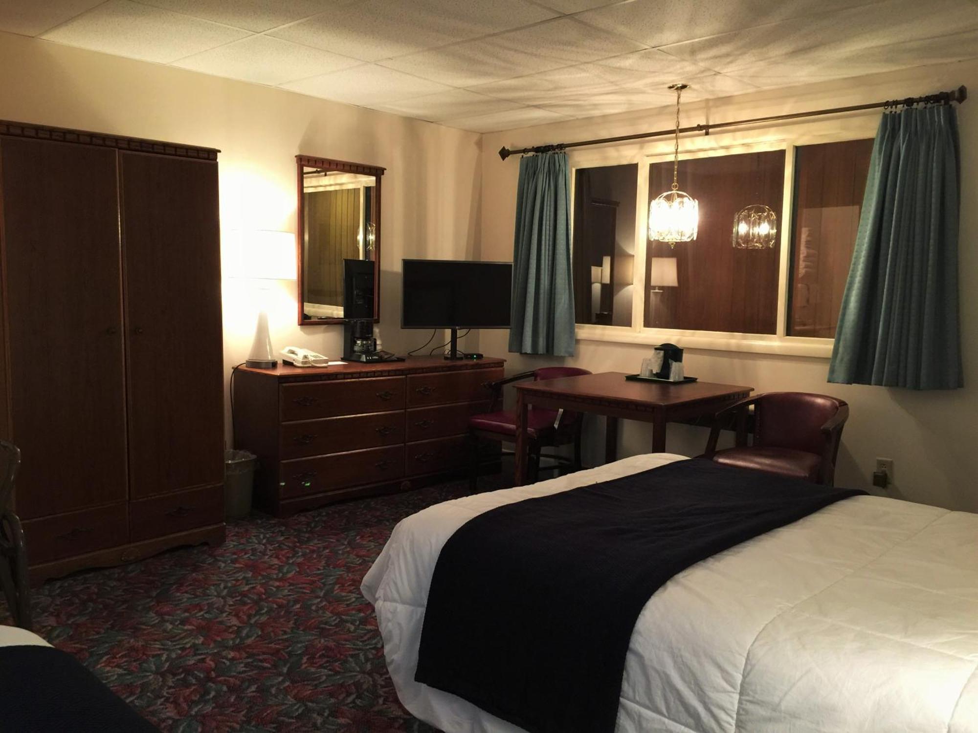 Cedar Motor Inn Маркет Номер фото